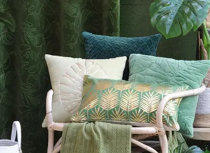 Curtains_Cushions