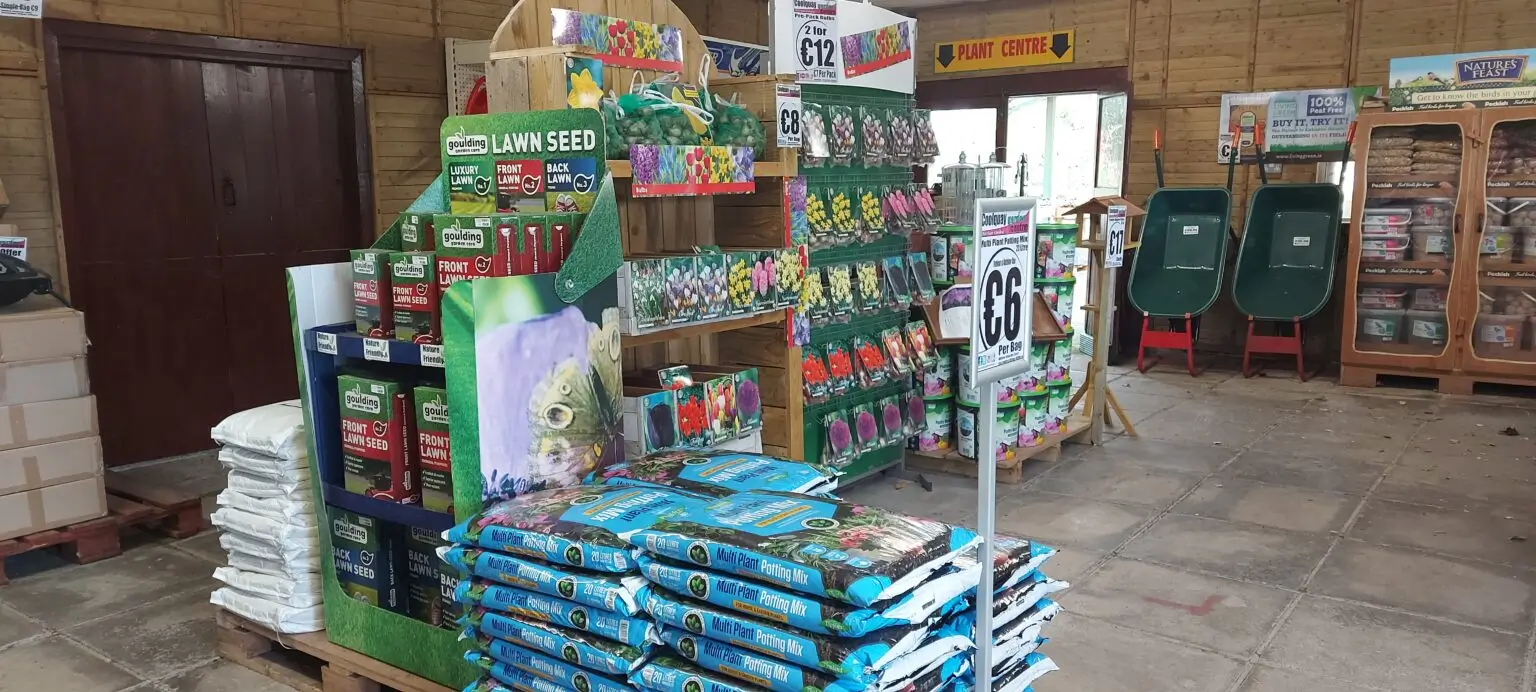 Coolquay_garden_centre_inside2
