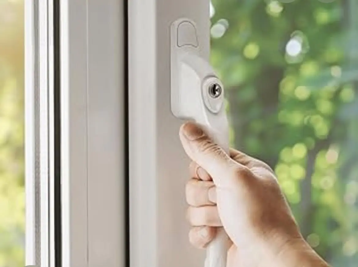 Closed_PVC_Window_Lock